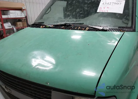 1996 Chevrolet Astro из США, поврежденный, VIN 1GNDM19W9TB147579